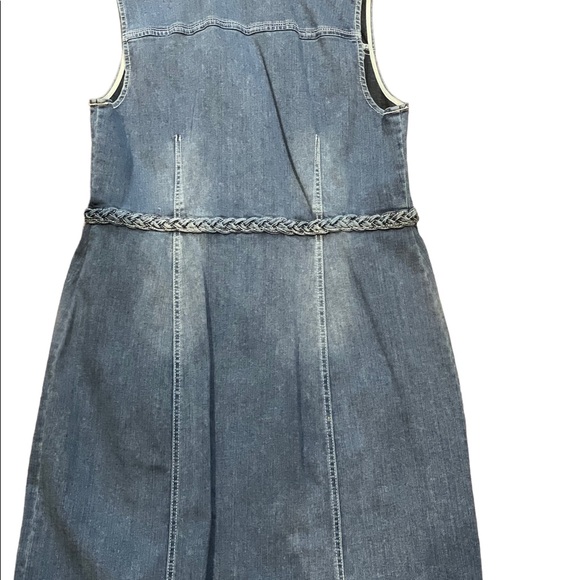 Blue Denim Jean Dress . Stretch Sleeveless. Gorgeous 
Perfect for a warm night - Picture 2 of 7